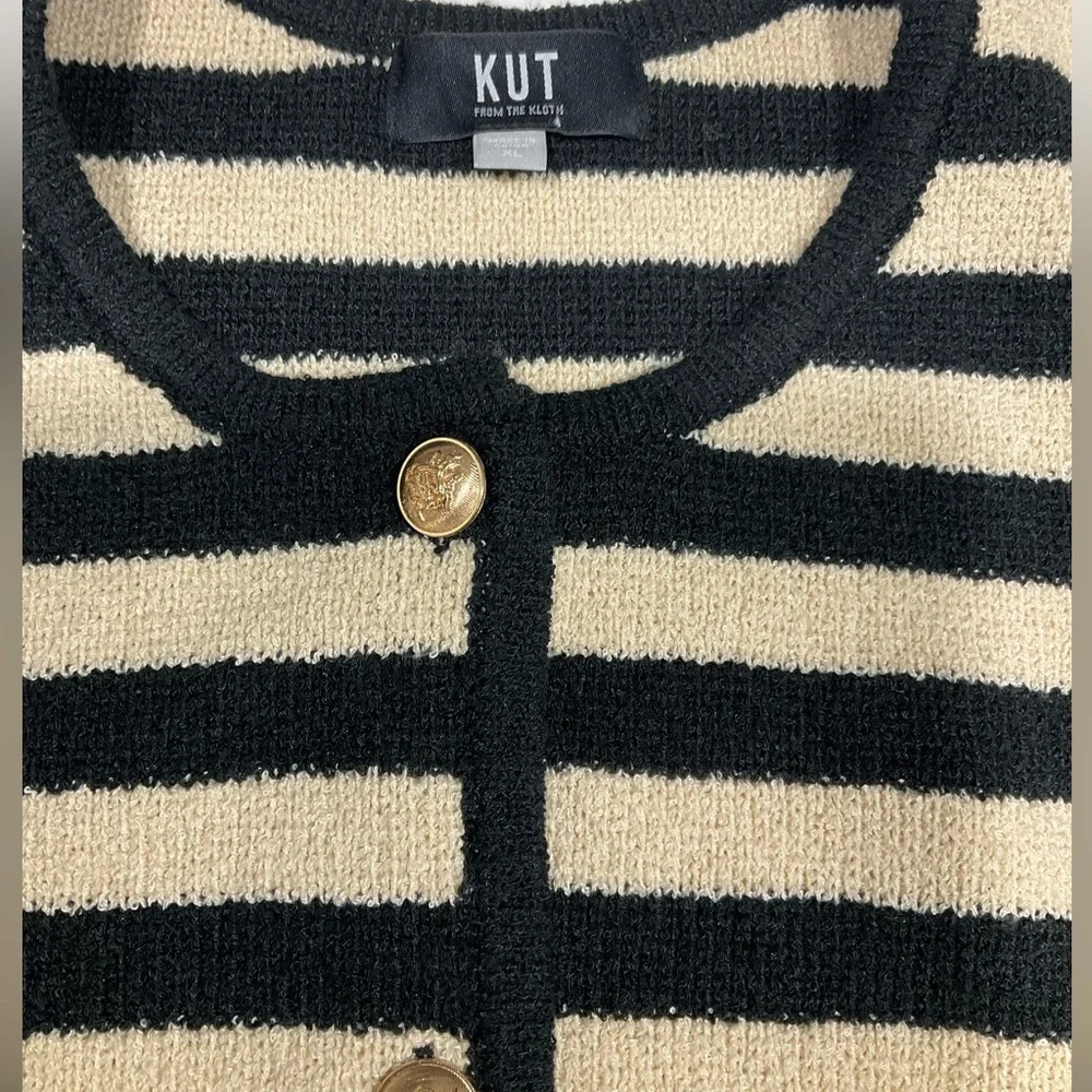 ✨ KUT from the Kloth Black & Beige Stripe Cardigan – XL ✨